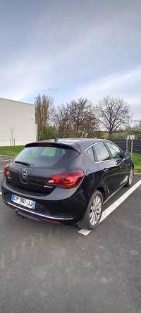 Opel Astra J 2012 Diesel