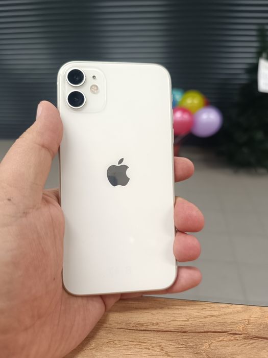 Iphone 11 хорошем состоянии