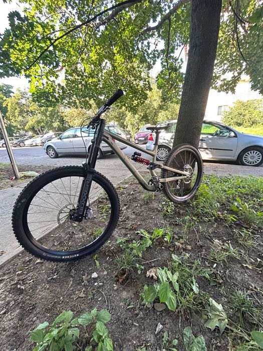 Specialized status 2 dh in stare perfecta