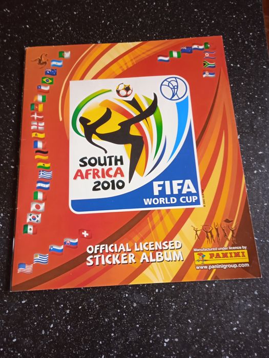 Vând album stickere WC 2010