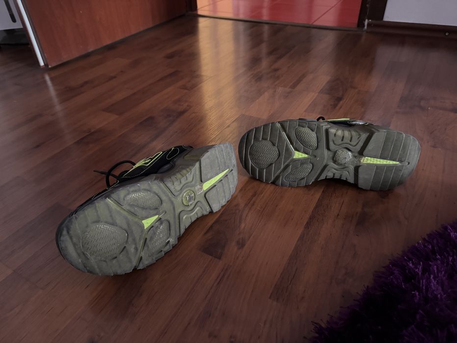 Pantof sport Gryxx negru cu verde