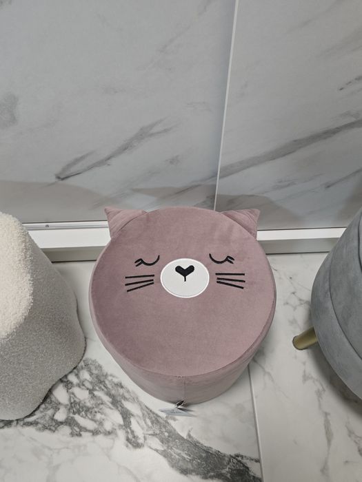 *НОВИ* Табуретки