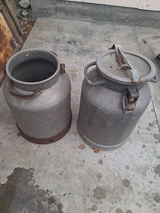 Продам две алюминиевые  фляги