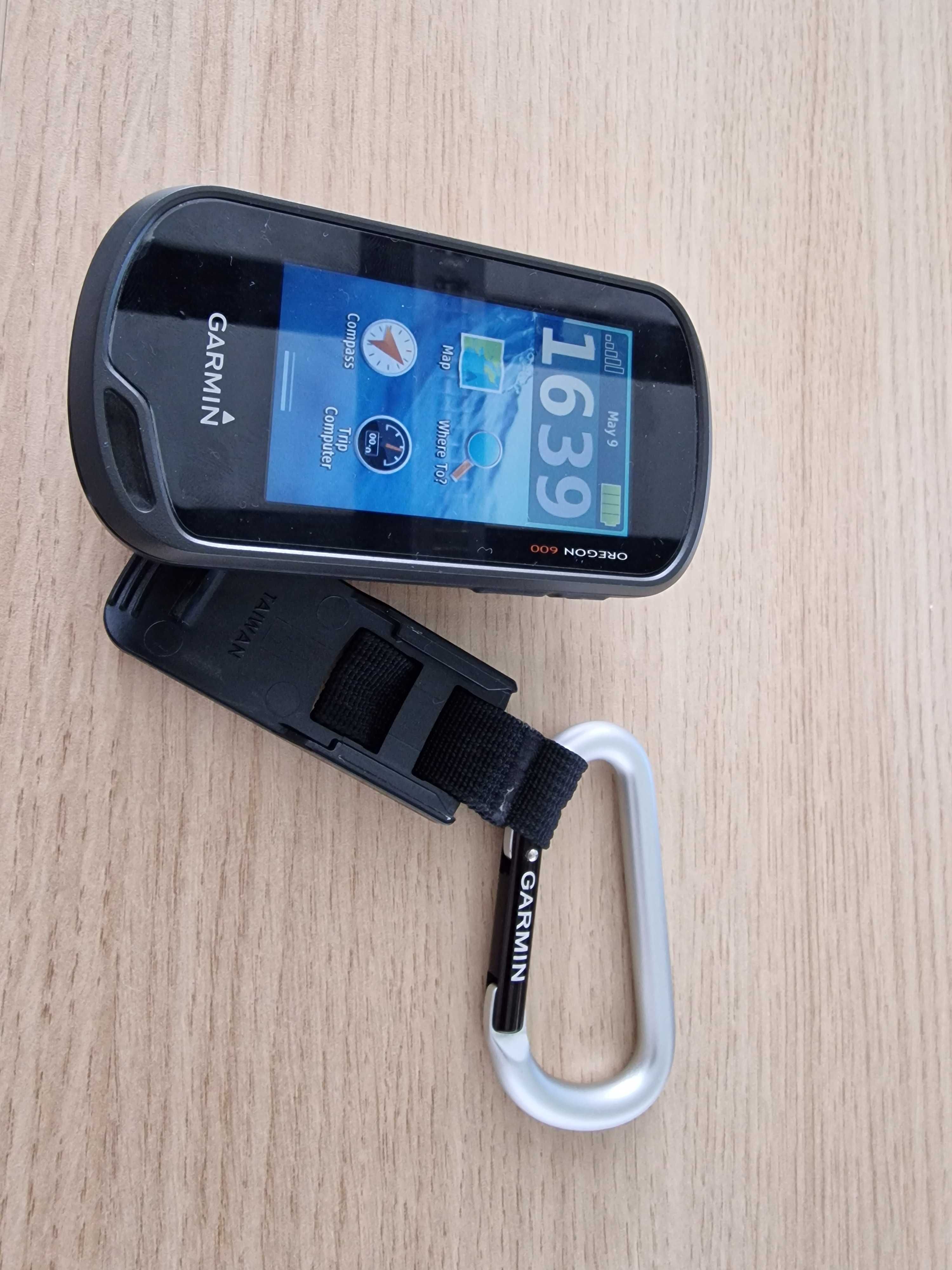 Туристическа навигация Garmin Oregon 600