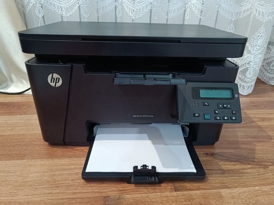 Принтер HP Lazer jet MFP M125nw