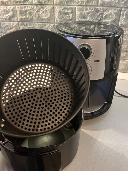 Friteuza / Airfryer delimano 3,5 l
