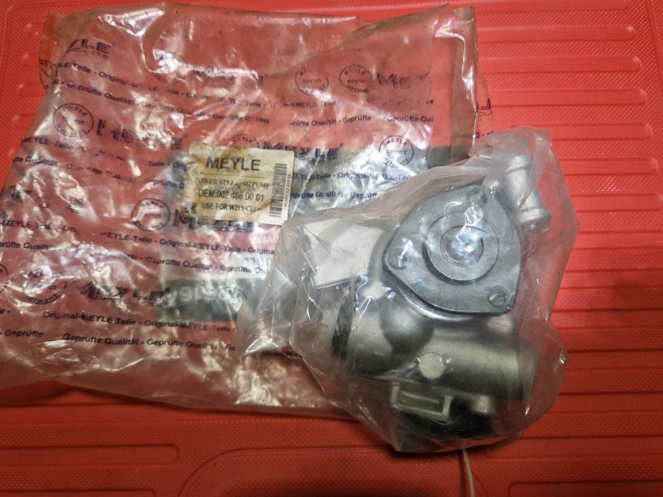 НОВИ Хидравлични помпи за Мерцедес Вито, Виано, W211 хидравлична помпа