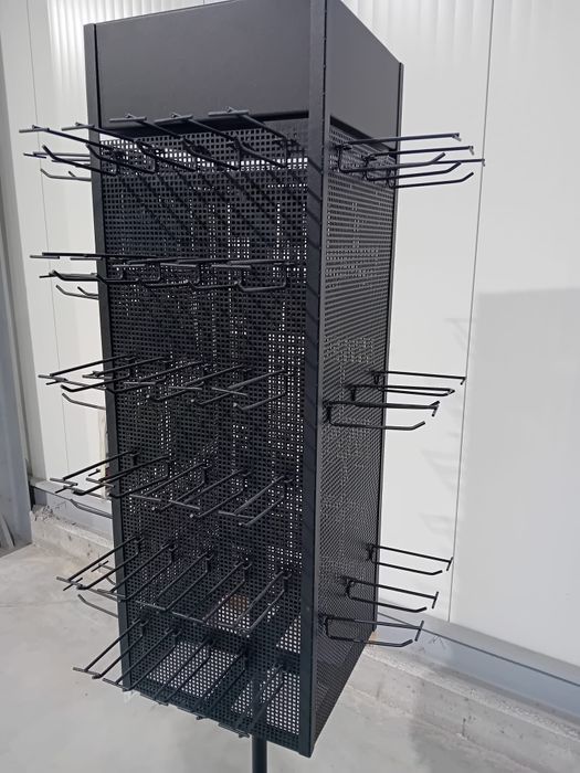 Stand rotativ 4 fete