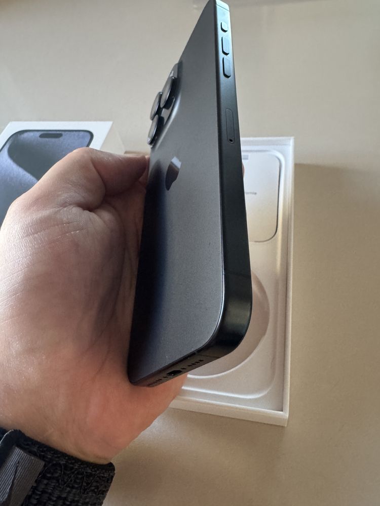 Iphone 15 pro max 256 Гаранция
