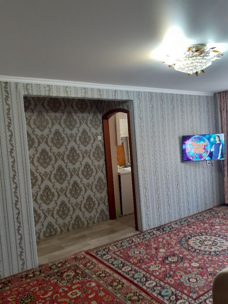 Поменяю 3 комн. на 2 одна комн.в Павлоларе или частный дом в Алматы.