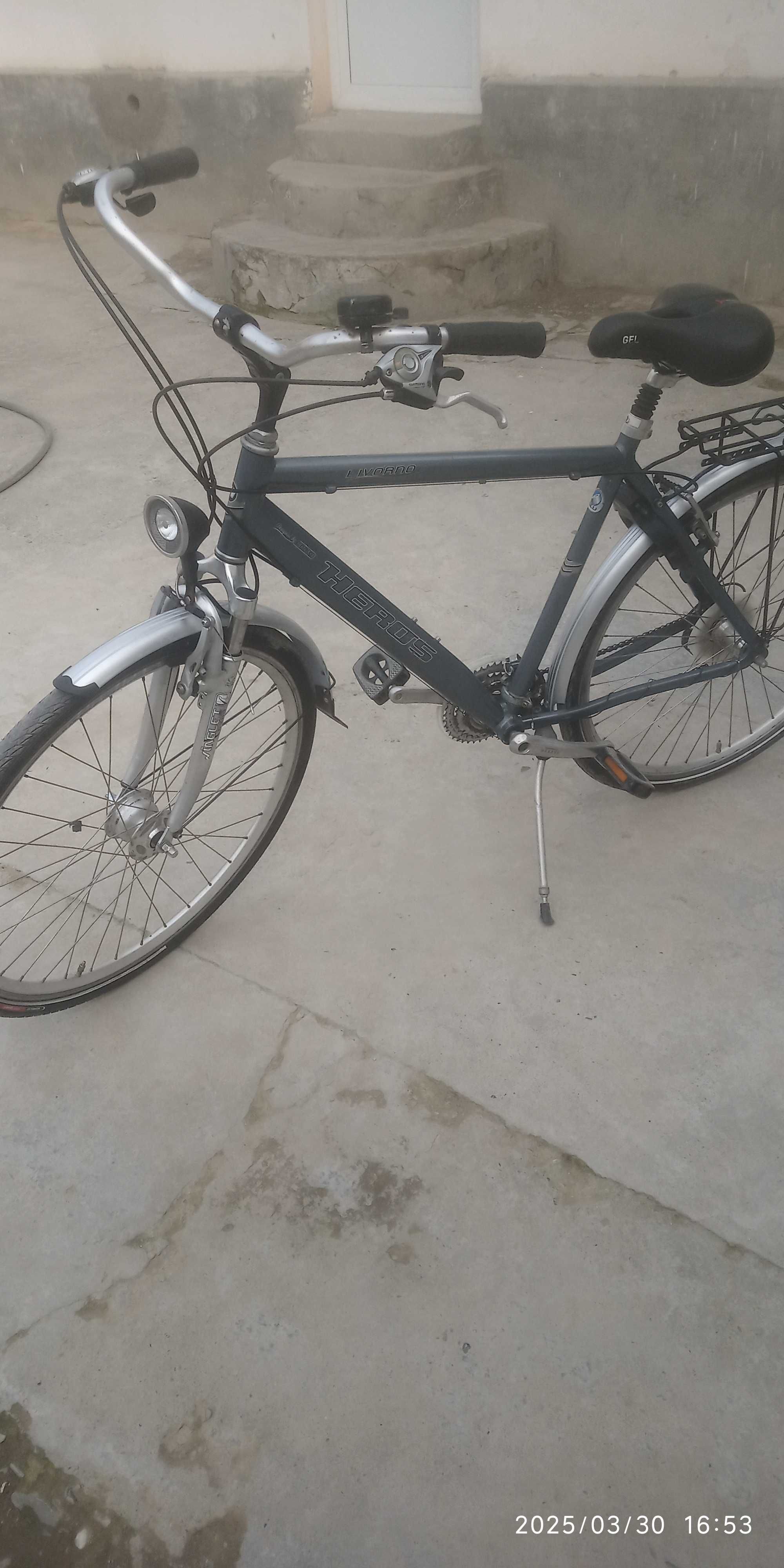 Velosiped sotiladi alyumin ram germanskiy