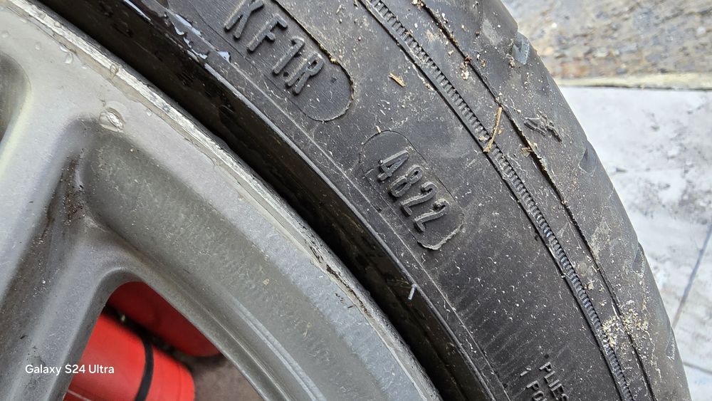 Летни гуми Goodyear спорт пакет 225 40 18 и 255 35 18 дот22