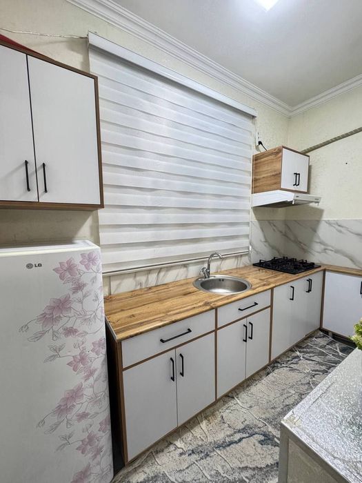 Продаётся квартира на чиланзар 11 2*3/2/4