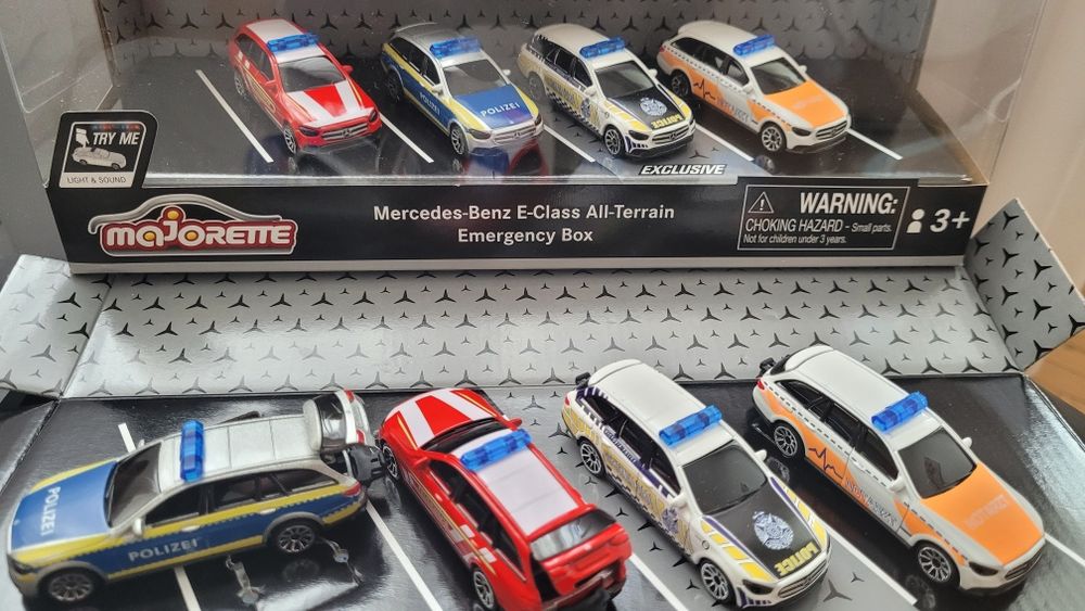 Diorama Masinute interventie Mercedes E-Class de la Majorette cu Sunet