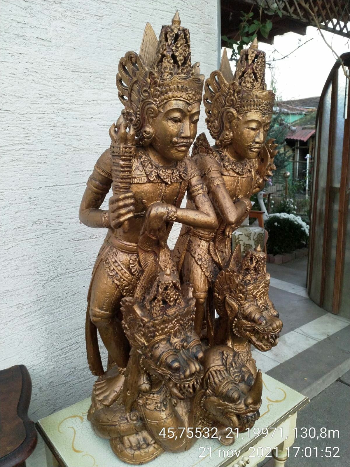 Statuie Zeu Zeitati Bali lemn sculptat manual foita aur antica Asia