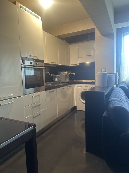 Дава се под наем Тристаен апартамент в София, Надежда 3 - 80 кв.м за 663 € - Снимка #1