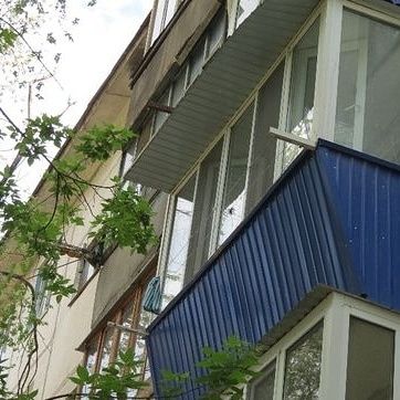 Балкон  окна двери