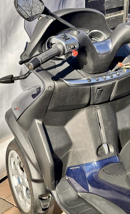 Piaggio mp3, scuter 3 roti, abs/asr, scuter se conduce cu B, rate