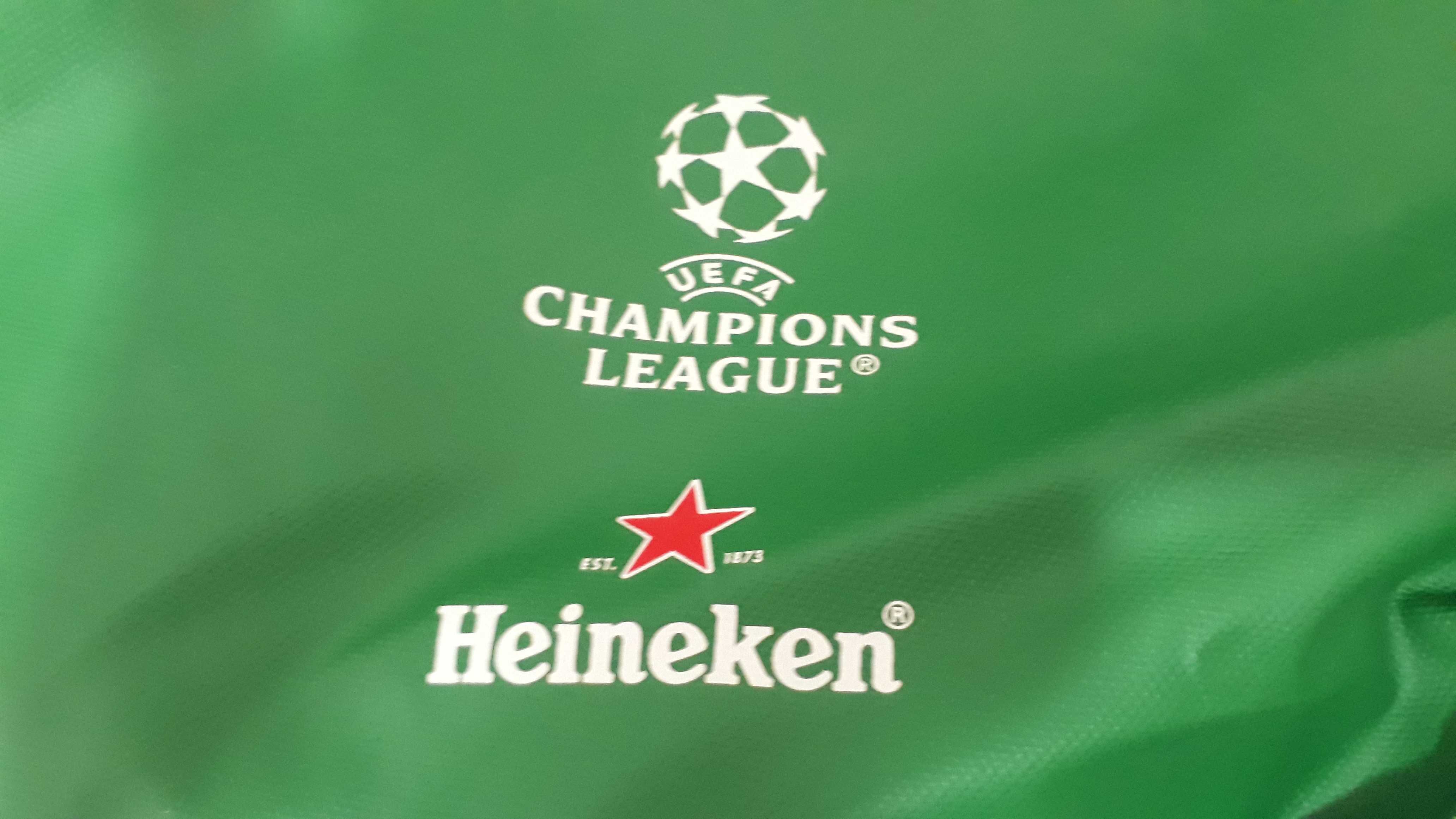 Продава се нов, спортен сак "Heineken - Champions League "