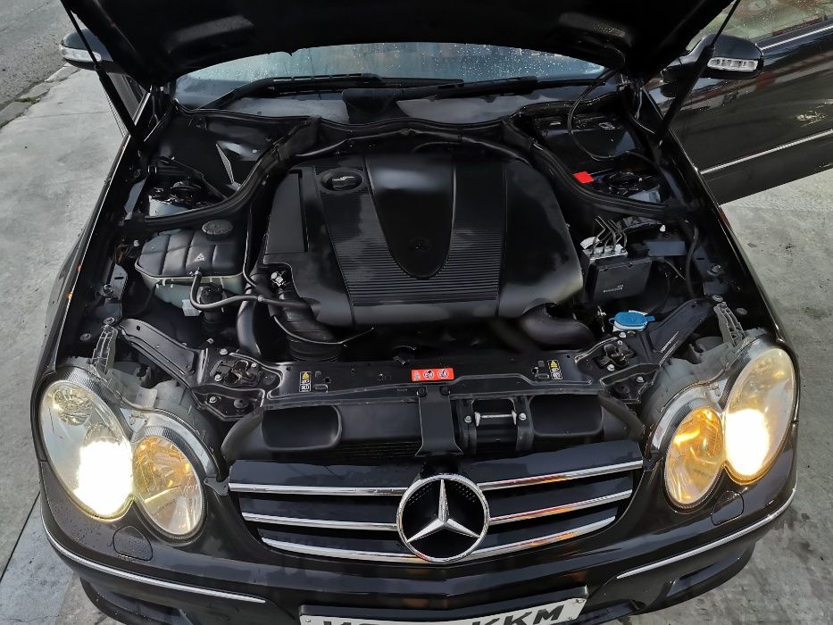 Dezmembrez mercedes clk w209 facelift amg 2.2 euro 4/bara fata amg/