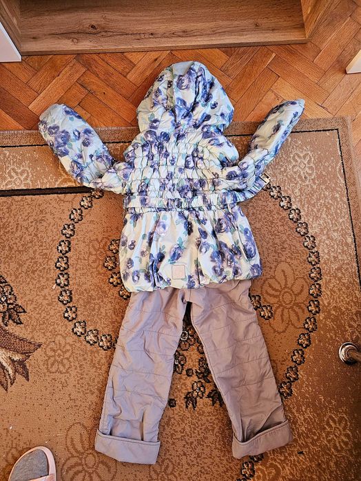 Комплект, зимно яке и панталон.