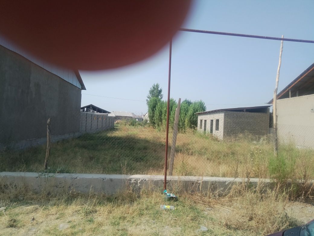 Участок сотилади