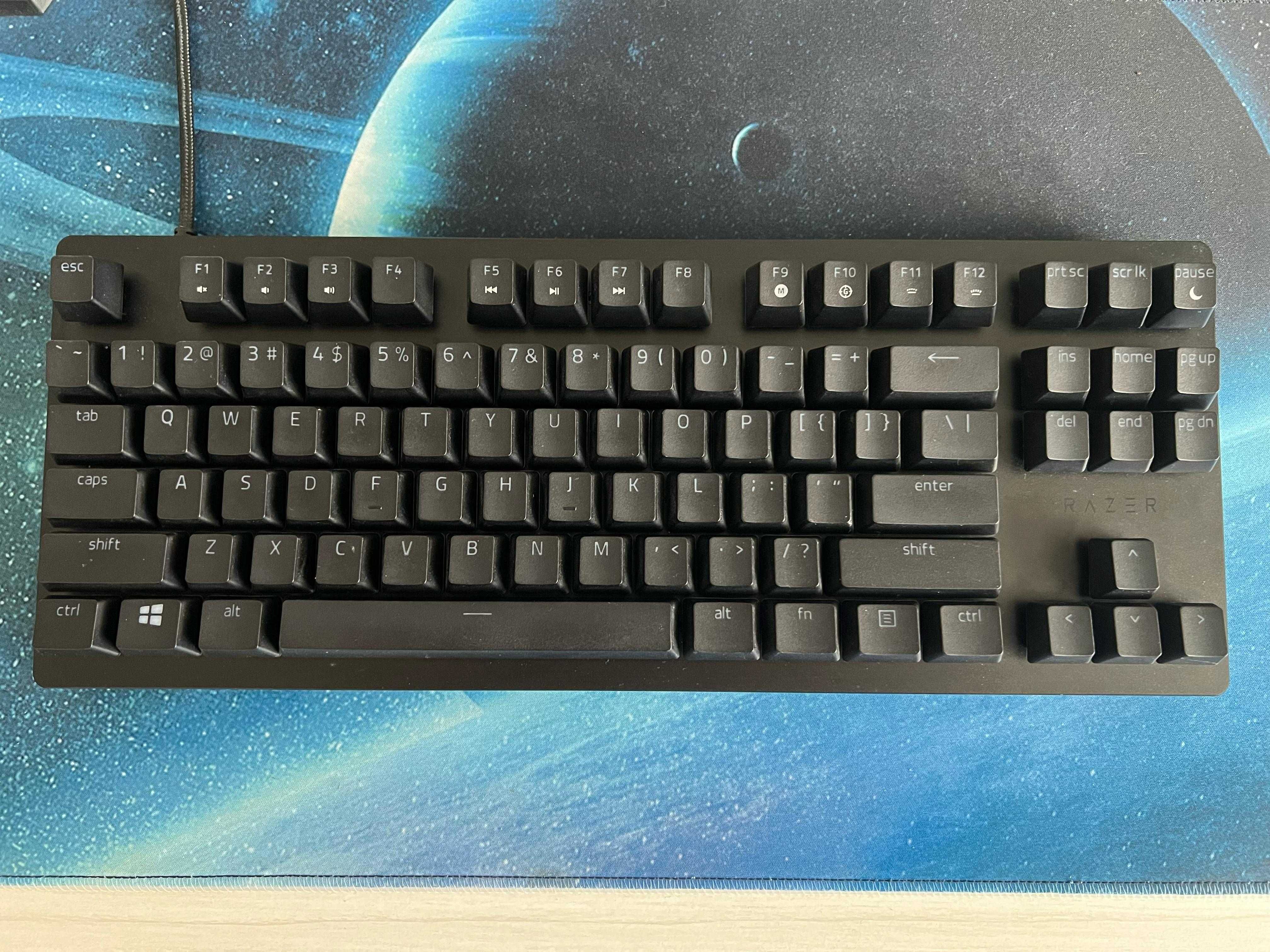 Vand tastatura de gaming Razer Huntsman TKL v2