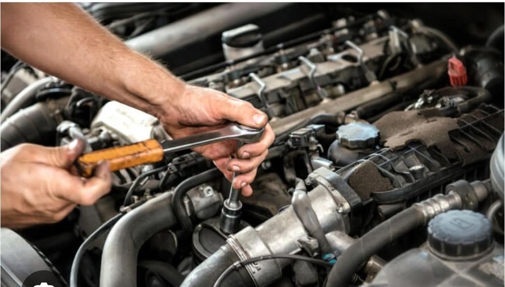 Reparații, întreținere auto,vopsit,schimb ulei