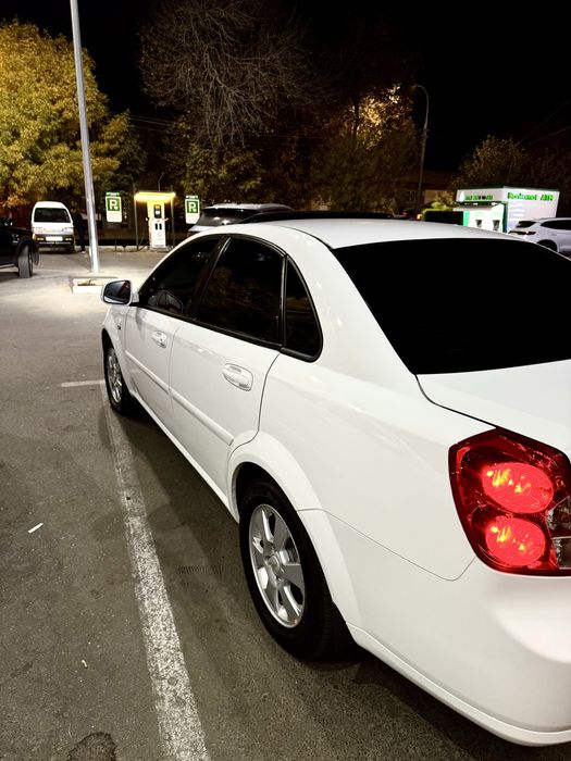 Arenda Gentra 2021 yil 3 pozitsiya avtomat  lyukli