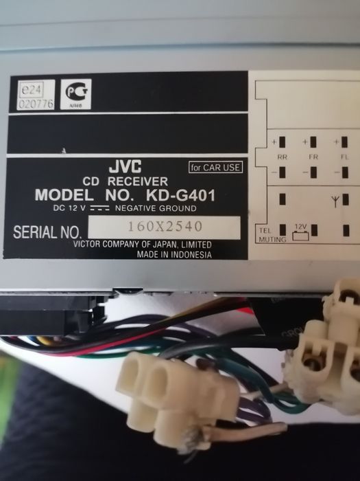 CD receiver   JVC