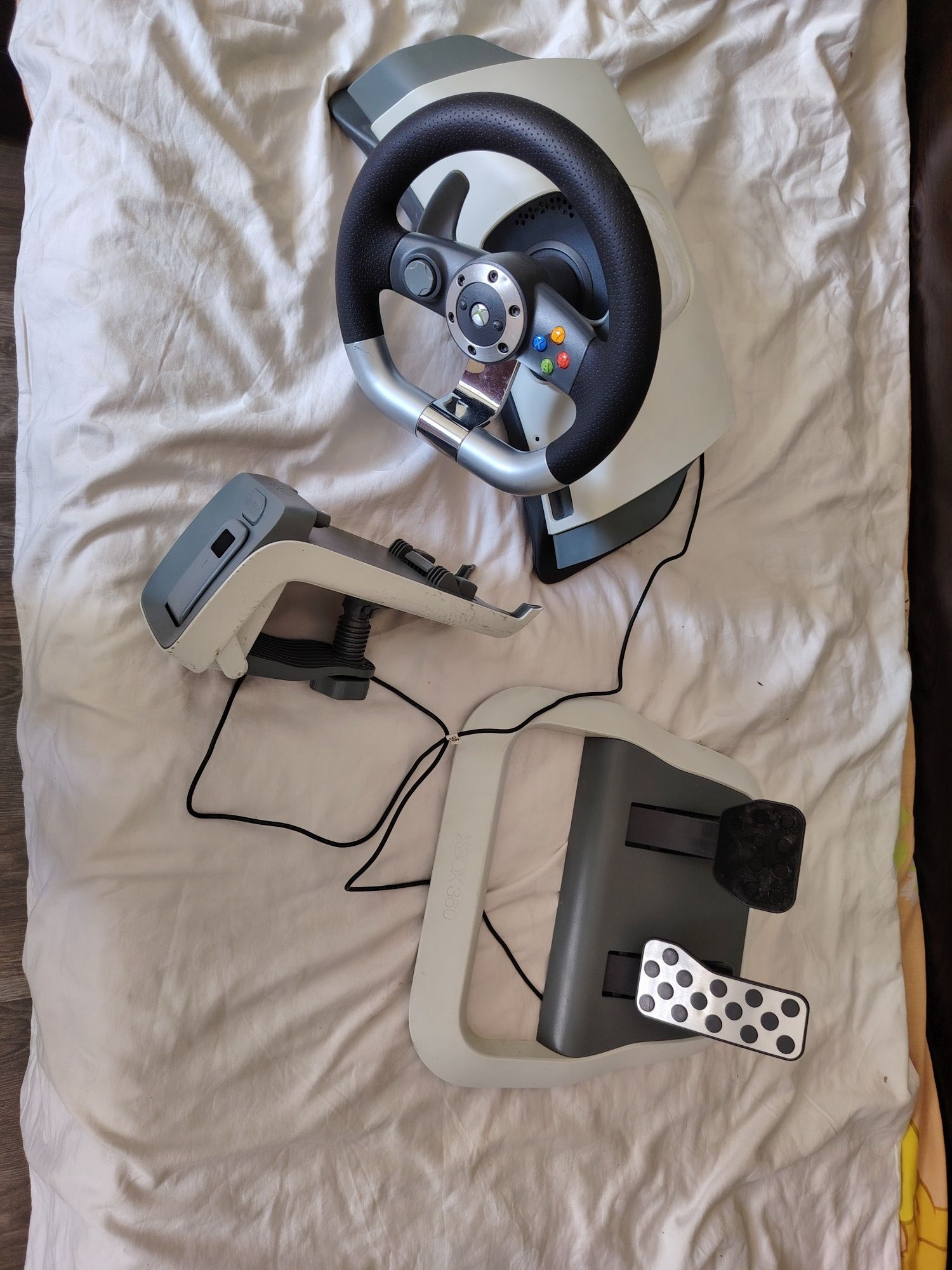 xbox 360 wireless racing кормило с педали