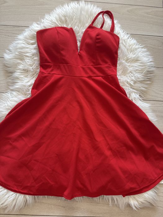 Червена рокля М/Л