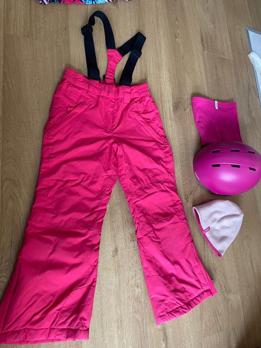 Ски екип icepeak 122см +каска wedze