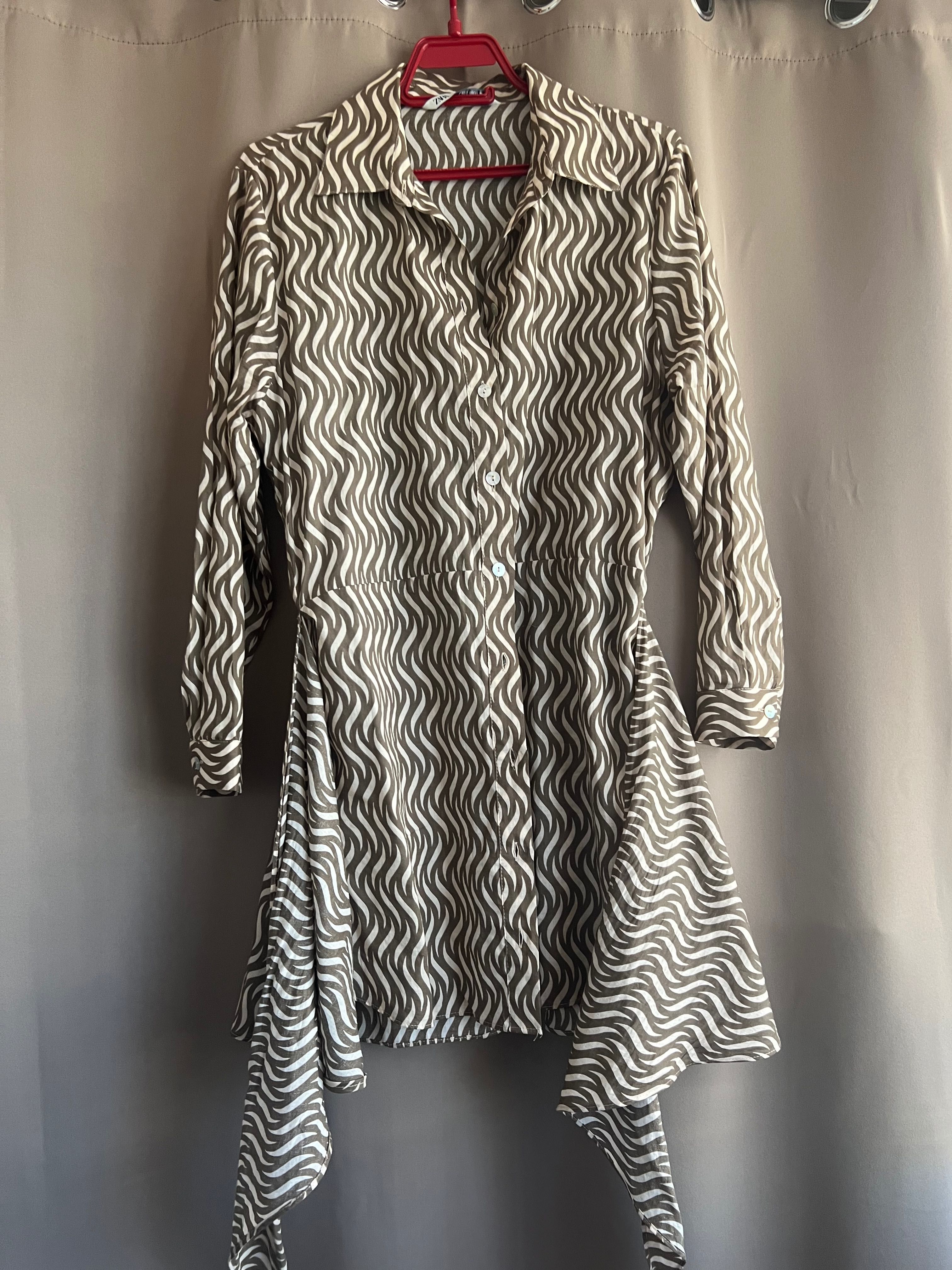Рокля-риза “Zara “.