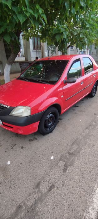 Vând sau schimb Logan 1.4