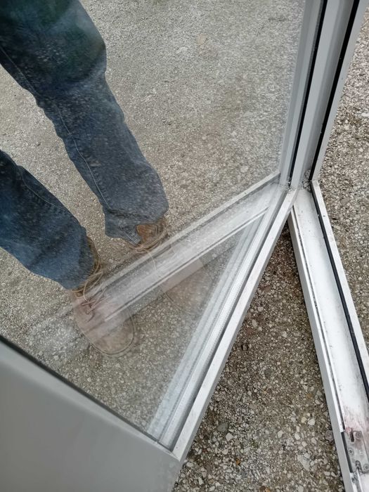 Vând 7 bucati geamuri termopan