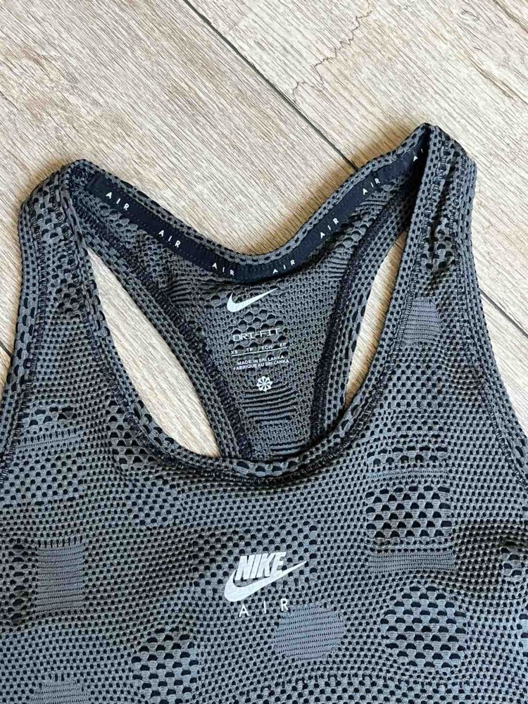 Дамски спортен потник Nike XS