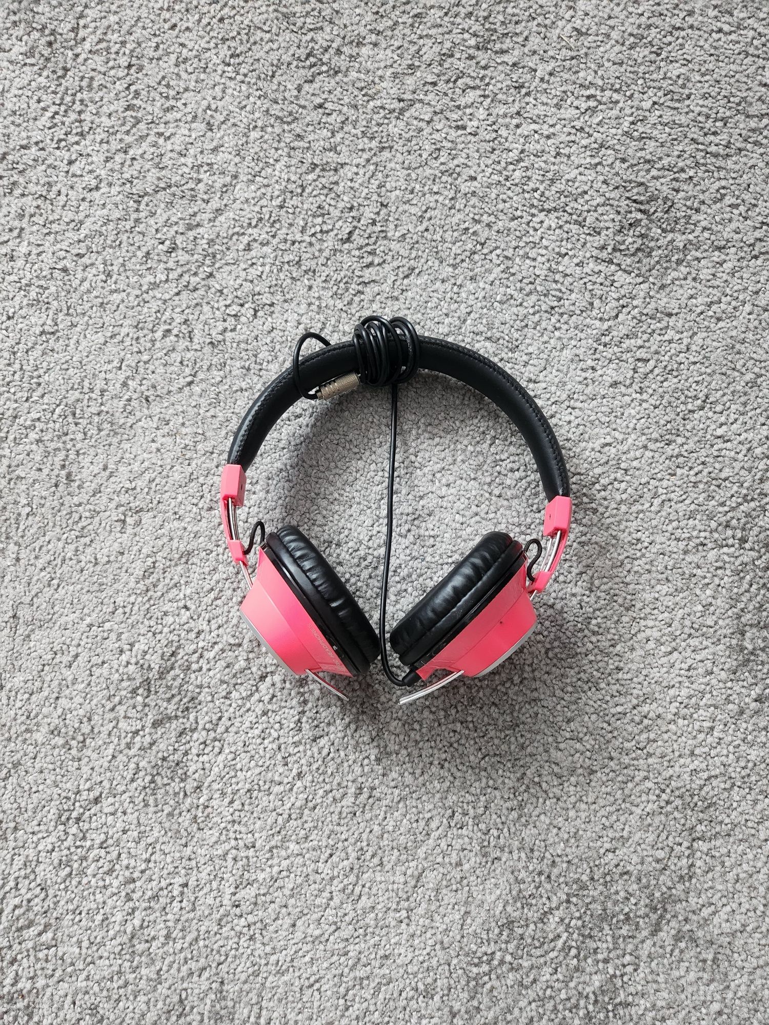 Maxell  headpones
