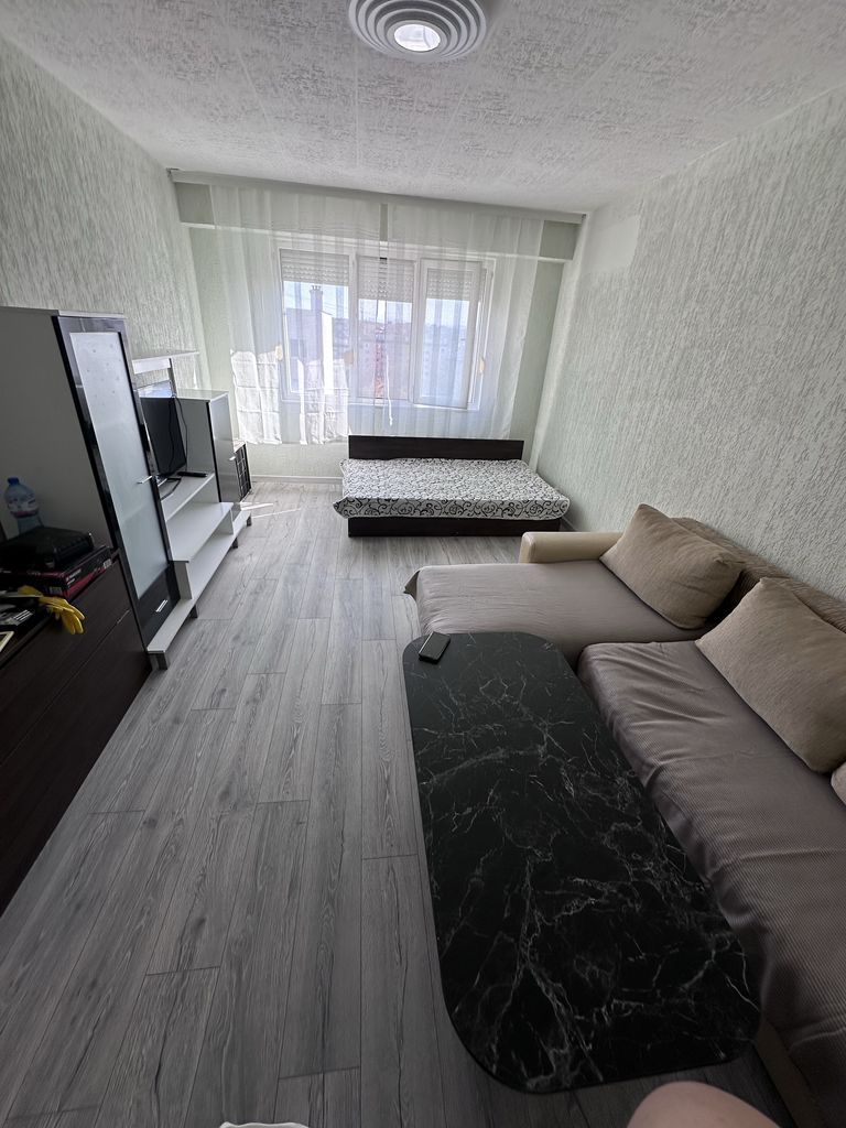 Дава се под наем Едностаен апартамент в Хасково, Поройни - 45 кв.м за 203.49 € - Снимка #2
