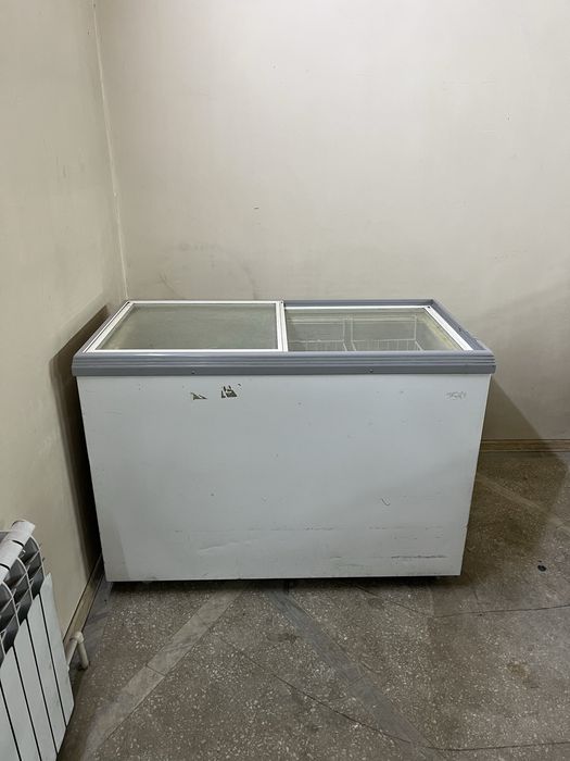 Продам морозильную камеру
