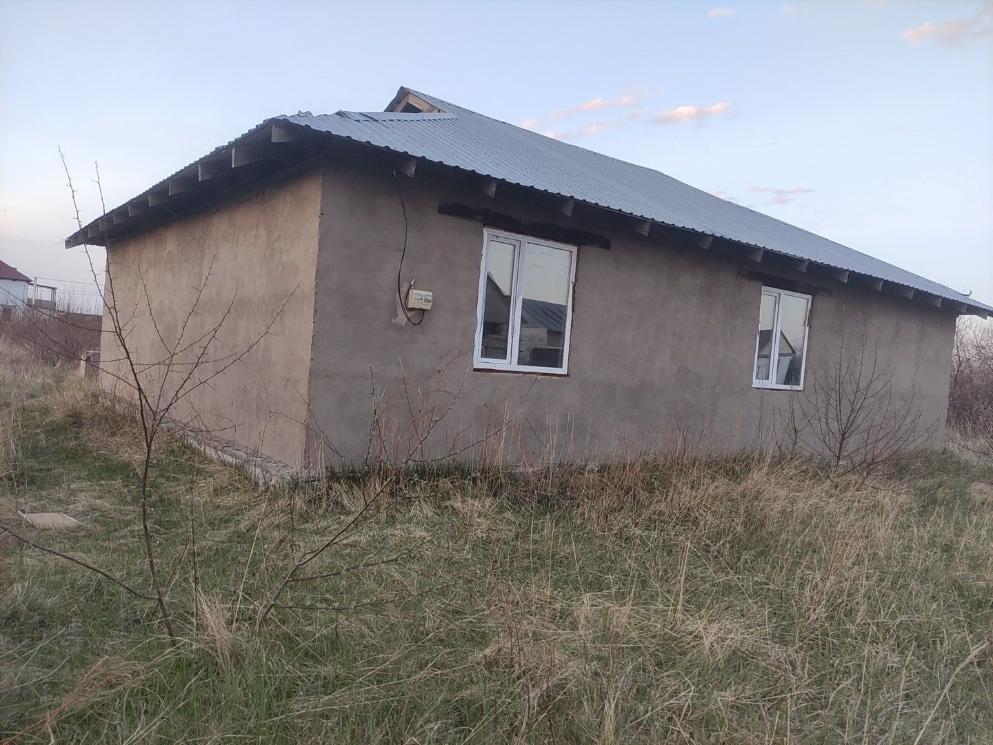 Продам дом  в пригороде поселке Мойылды