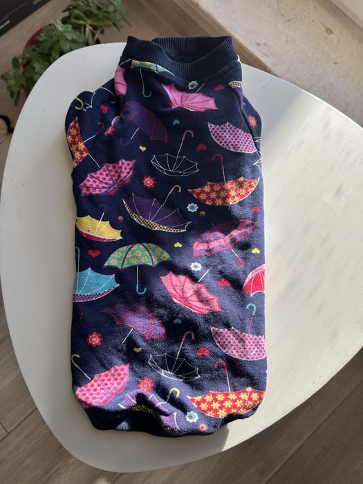 Дрехи за котки отлично състояние