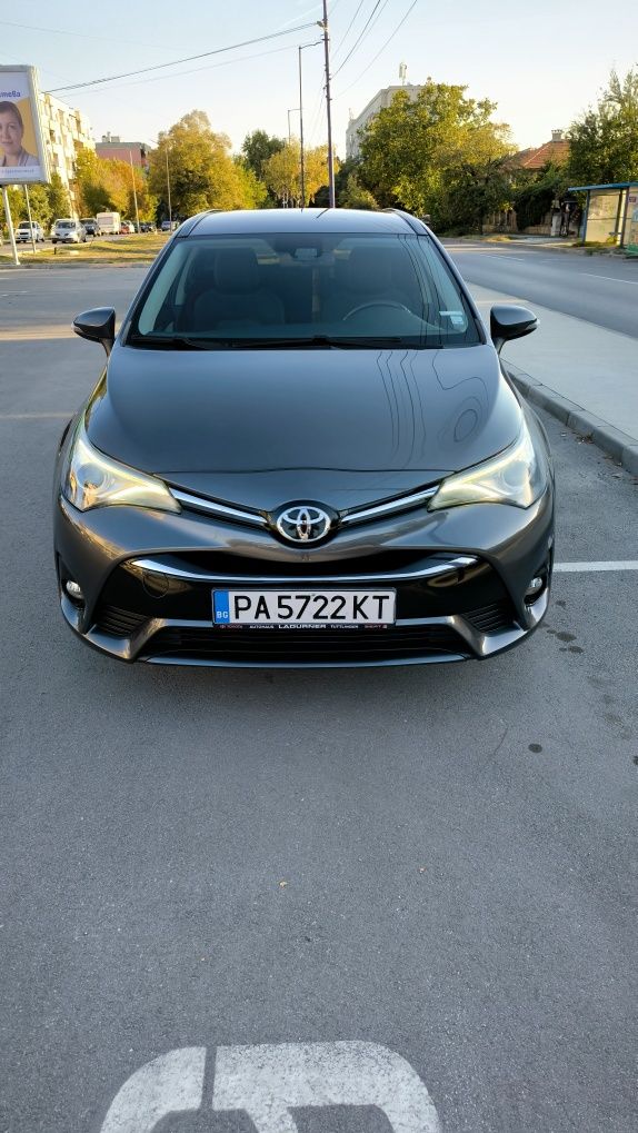 2016 Тойота Авенсис Бензин авт.