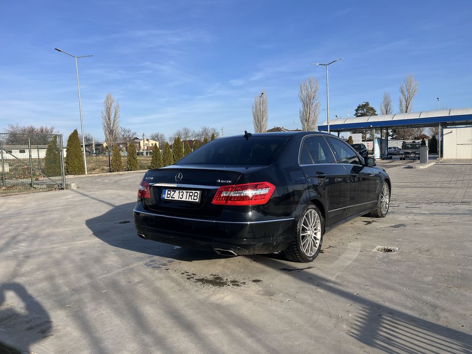vand mercedes e clase 250 4 matic