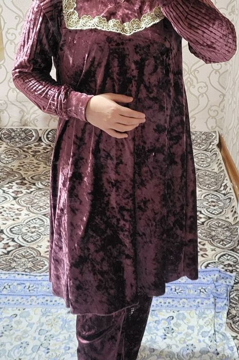 villur koyne sotiladi 140mindan yengi 44 dan 54 razmergac tori ke