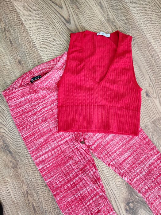 Сет! Безупречно състояние.
1. Zara Розови рипсени пан