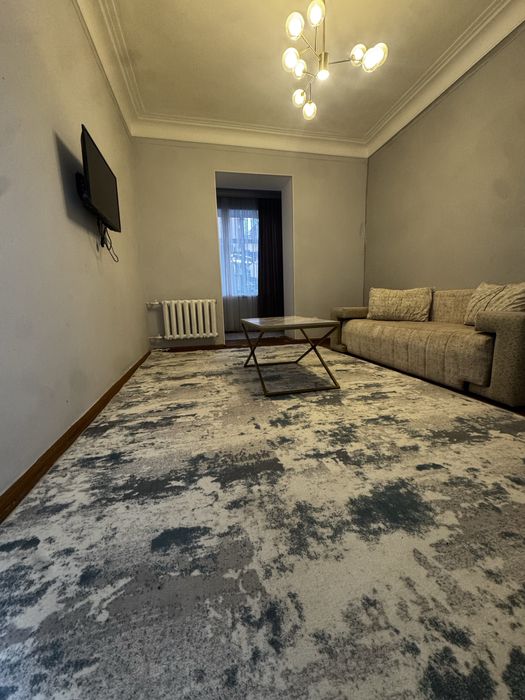 Сдается 2 ком навои центр