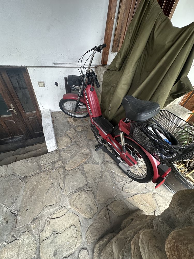 Vand scuter Garelli cu pedale
