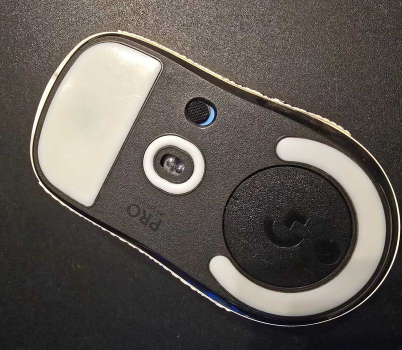 Logitech G Pro X Superlight alb + G703 negru + PowerPlay