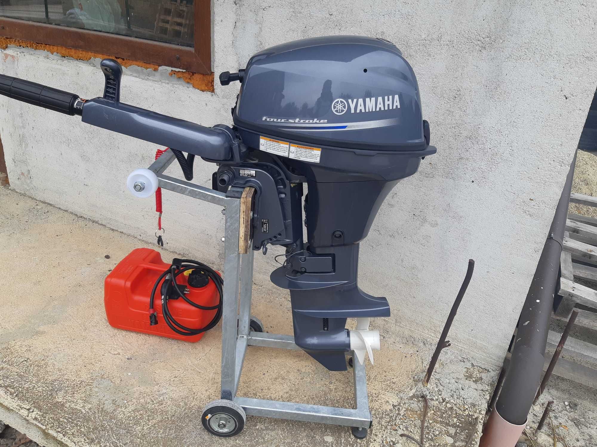 Извънбордов двигател yamaha 8 kc